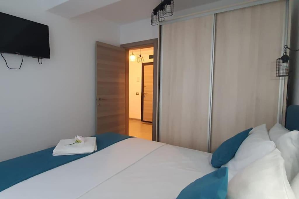 Alezzy Beach Apartament Prima Linie La Mare Navodari Exterior photo