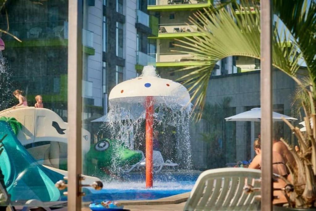 Alezzy Beach Apartament Prima Linie La Mare Navodari Exterior photo